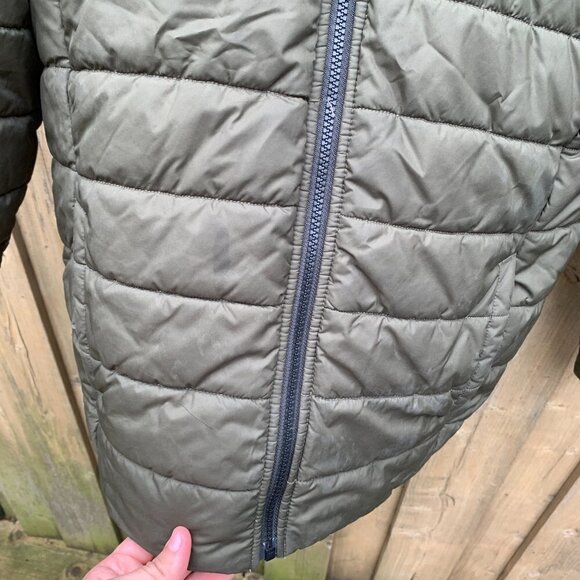 The North Face Reversible Nuptse Jacket Camo Green - Picture 2 of 9